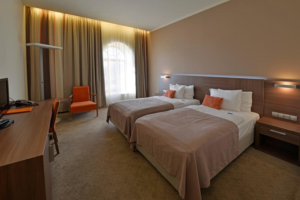 Hotel Budweis Екстер'єр фото
