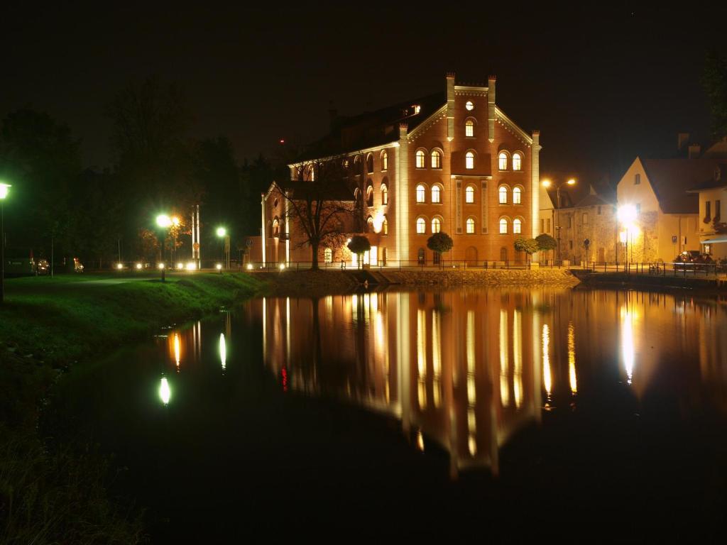 Hotel Budweis Екстер'єр фото