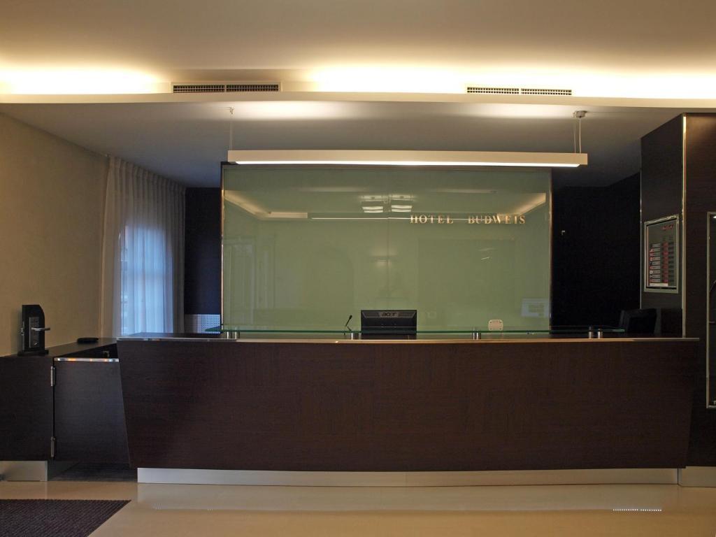 Hotel Budweis Екстер'єр фото