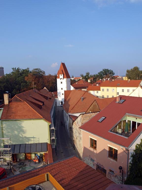 Hotel Budweis Екстер'єр фото